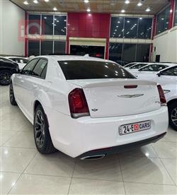 كرايسلر 300